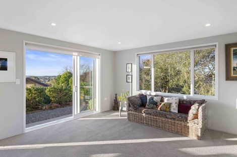 Photo of property in 14 Stonedale Drive, Pukekohe, 2120