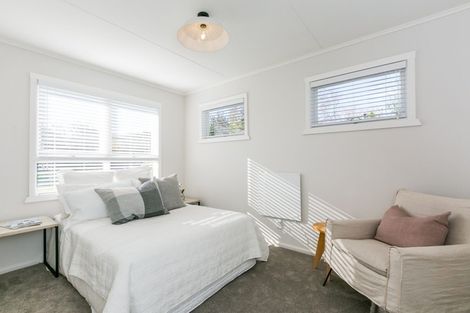 Photo of property in 9 Gardiner Place, Havelock North, 4130