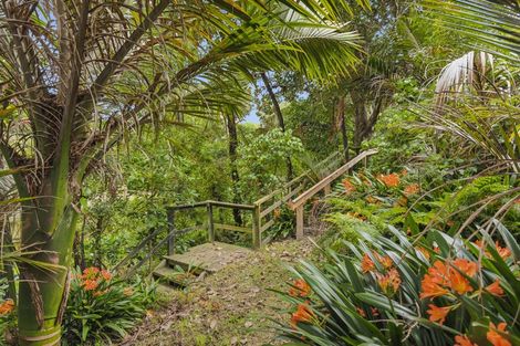 Photo of property in 48 Makora Road, Otaihanga, Paraparaumu, 5036