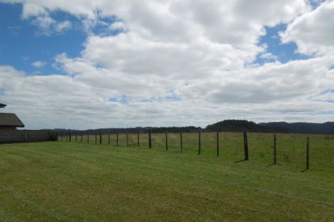 Photo of property in 27 Roderick Place, Onerahi, Whangarei, 0110