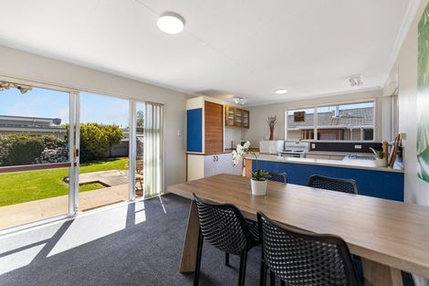 Photo of property in 48 Doon Street, Mosgiel, 9024