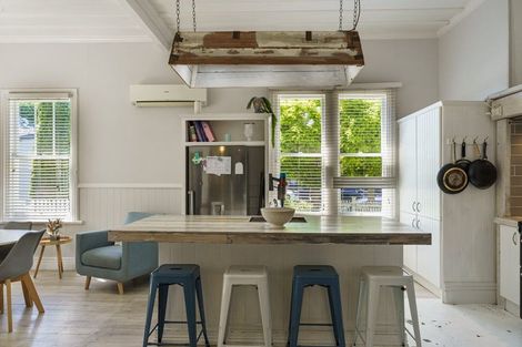 Photo of property in 1 Latham Street, Napier South, Napier, 4110