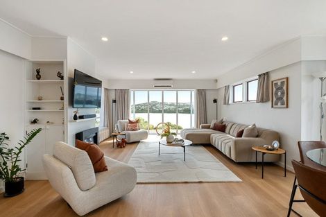 Photo of property in 81 Seaview Road, Paremata, Porirua, 5024