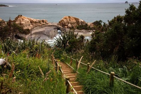 Photo of property in 33 Limestone Road, Cape Foulwind, 7892