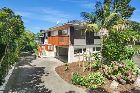 Photo of property in 2/27 Waitemata Road, Hauraki, Auckland, 0622