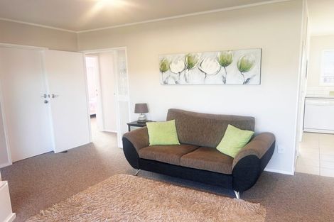 Photo of property in 1/126 Clevedon Road, Papakura, 2110