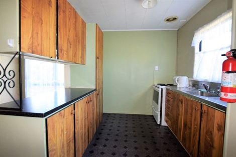 Photo of property in 14 Mile Place, Henderson, Auckland, 0612