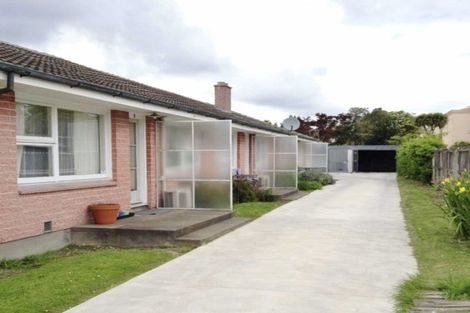 Photo of property in 2/11 Maxwell Street, Riccarton, Christchurch, 8041
