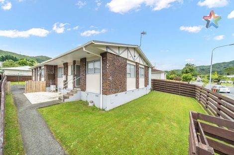 Photo of property in 315 Wellington Road, Wainuiomata, Lower Hutt, 5014
