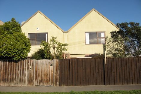 Photo of property in 3/2 Canon Street, St Albans, Christchurch, 8014