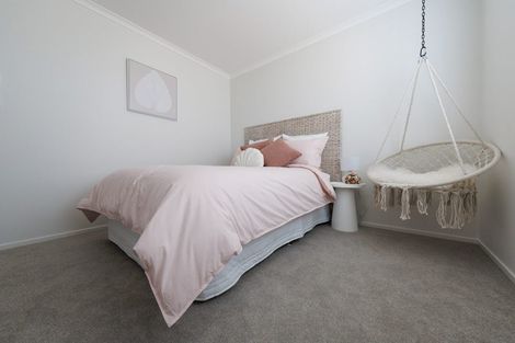 Photo of property in 14 Beveridge Road, One Tree Point, 0118