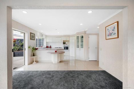 Photo of property in 2/14 Casabella Court, Northpark, Auckland, 2013