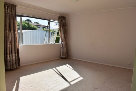 Photo of property in 2/20 Northcote Road, Takapuna, Auckland, 0622