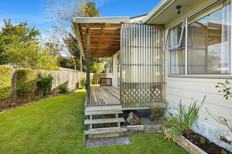 Photo of property in 43 Tennyson Drive, Owhata, Rotorua, 3010