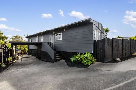 Photo of property in 1/20 Crosby Road, West Harbour, Auckland, 0618