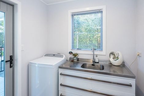 Photo of property in 6 Hicks Crescent, Waikanae Beach, Waikanae, 5036