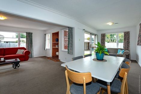 Photo of property in 8 Cranbrook Avenue, Burnside, Christchurch, 8053