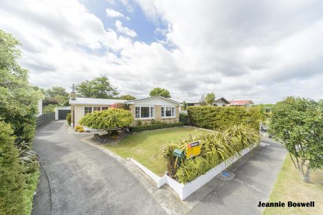 Photo of property in 58 Newcastle Street, Hokowhitu, Palmerston North, 4410