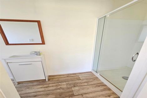 Photo of property in 102 Sands Crescent, Matarangi, Whitianga, 3592