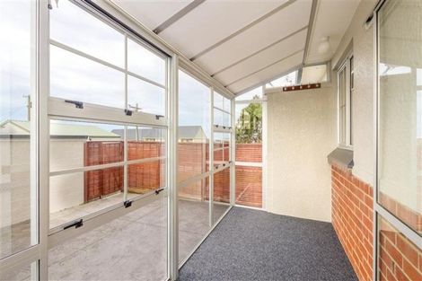 Photo of property in 27 Isadore Road, Saint Clair, Dunedin, 9012