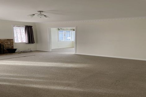 Photo of property in 98 Oakdale Road, Mount Roskill, Auckland, 1041