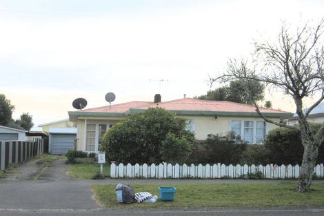 Photo of property in 12 Winter Street, Fairfield, Hamilton, 3214