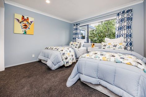 Photo of property in 62 Keywella Drive, Conifer Grove, Takanini, 2112