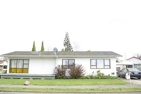 Photo of property in 2 Titoki Place, Edgecumbe, 3120