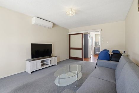 Photo of property in 2/11 Dilworth Street, Riccarton, Christchurch, 8011