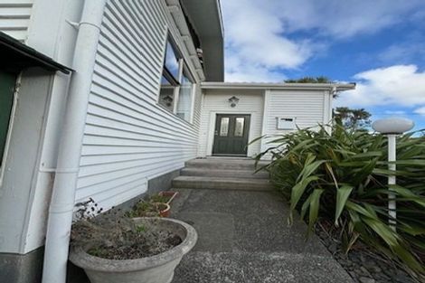 Photo of property in 95 Mills Road, Brooklyn, Wellington, 6021