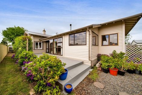 Photo of property in 7 Disraeli Street, Hawera, 4610