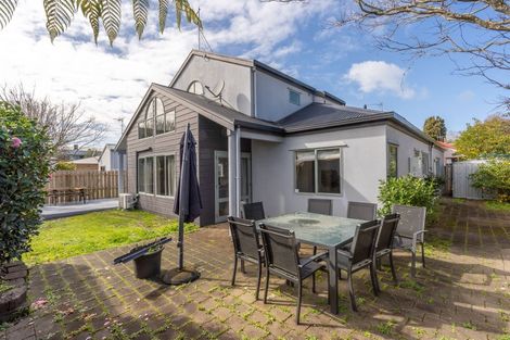 Photo of property in 70a Palmerston Street, Hamilton Central, Hamilton, 3204