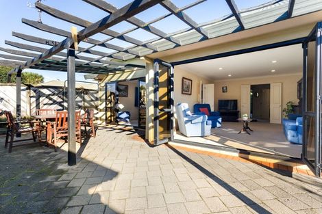 Photo of property in 40 Princes Street, Cambridge, 3434