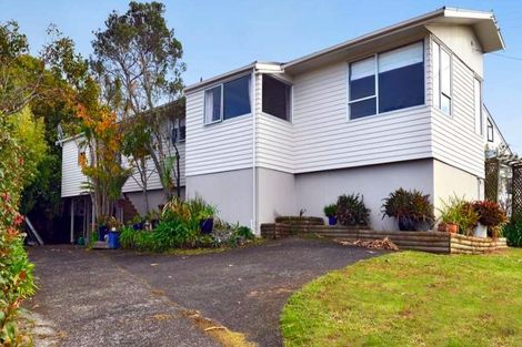 Photo of property in 23 Marina Road, Torbay, Auckland, 0630