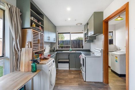 Photo of property in 2/18 Peer Street, Upper Riccarton, Christchurch, 8041
