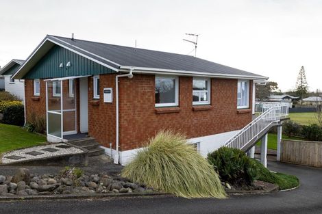 Photo of property in 16 Mayne Street, Waitara, 4320