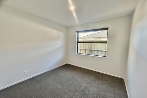 Photo of property in 8 Mehrtens Crescent, Woodend, 7691