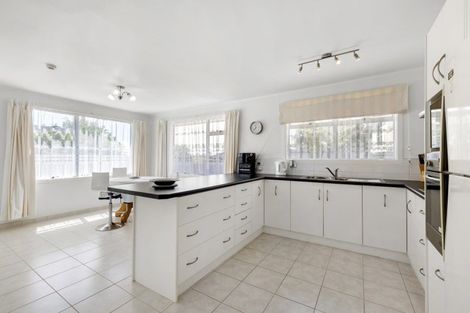 Photo of property in 9 Lorenzen Bay Road, Raglan, 3225