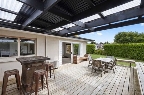 Photo of property in 2 Cooper Street, Pukekohe, 2120