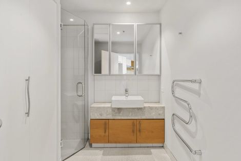 Photo of property in 711/11 Tamariki Avenue, Kelston, Auckland, 0602