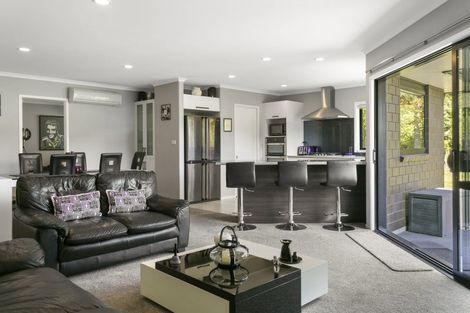 Photo of property in 500 Kinloch Road, Kinloch, Taupo, 3377