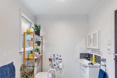 Photo of property in 91 Swiss Avenue, Gonville, Whanganui, 4501