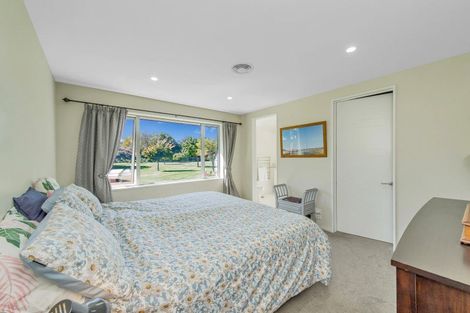 Photo of property in 17 Bridge Street, Southbridge, 7602