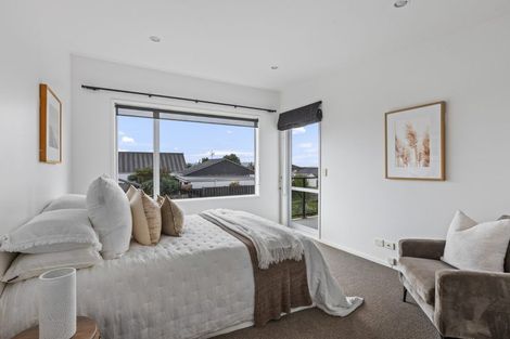 Photo of property in 15 Halyard Place, Te Atatu Peninsula, Auckland, 0610