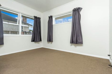 Photo of property in 1/24 Tristram Avenue, Forrest Hill, Auckland, 0620