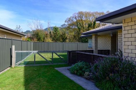 Photo of property in 56/64 Kawaha Point Road, Kawaha Point, Rotorua, 3010