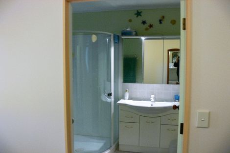 Photo of property in 20a Davis Crescent, Paihia, 0200