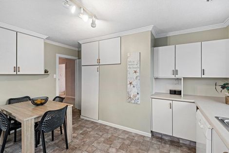 Photo of property in 149 Easther Crescent, Kew, Dunedin, 9012