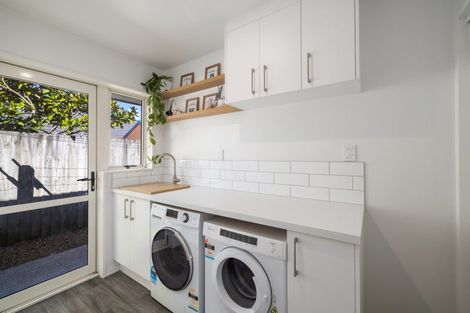 Photo of property in 39 Broadhaven Avenue, Parklands, Christchurch, 8083