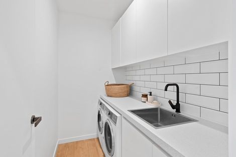 Photo of property in Luggate Park, 17 Cooper Crescent, Luggate, Cromwell, 9383